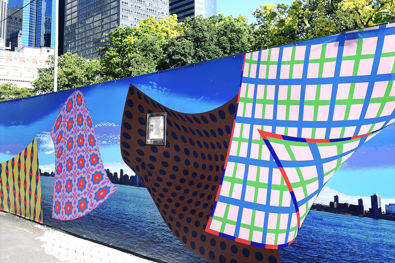 River Semaphore, NYC700 linear feet of printed mural